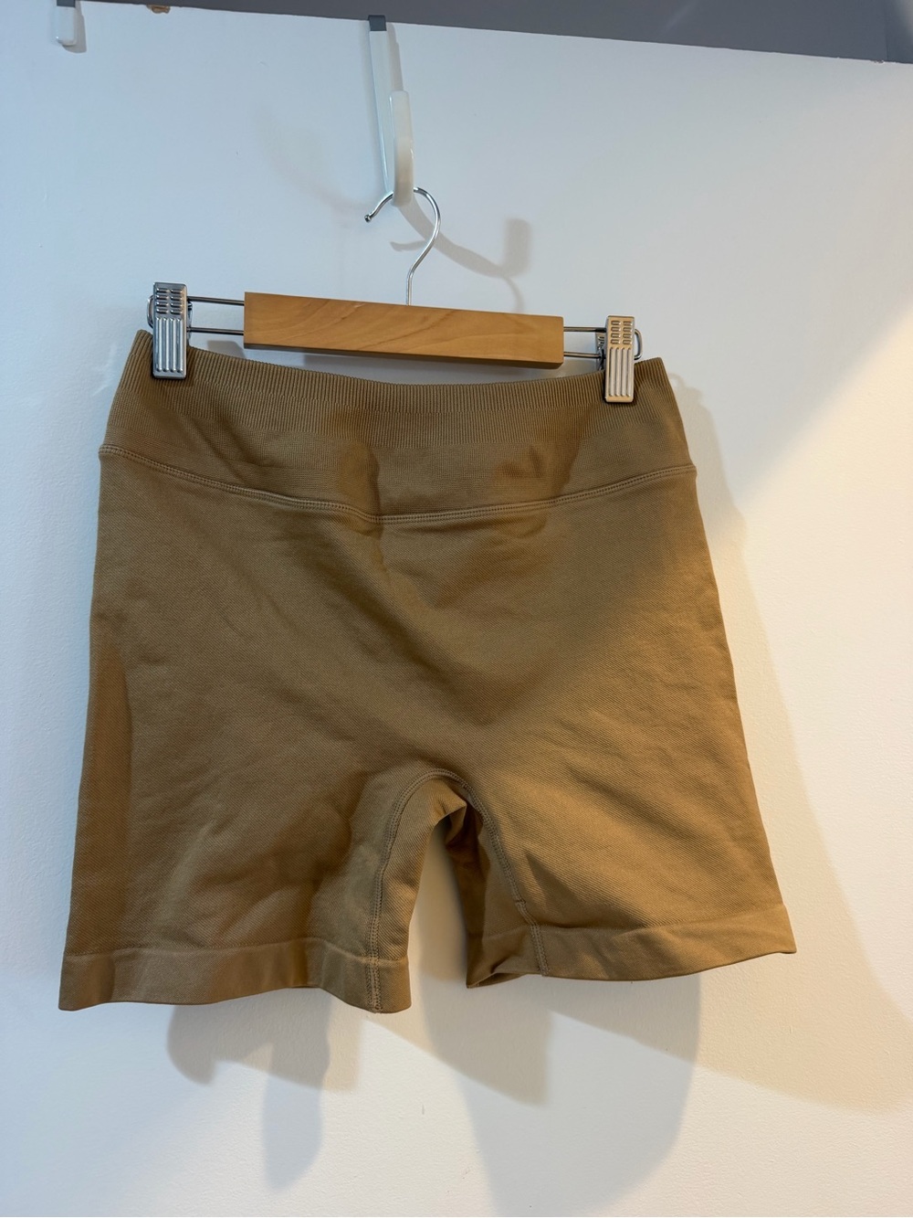 CSB High-Rise Women's gym Shorts in Tan